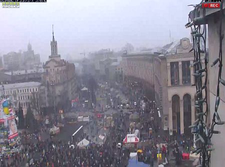Майдан Незалежності. Прінт-скрін з веб-камери. Станом на 13:43