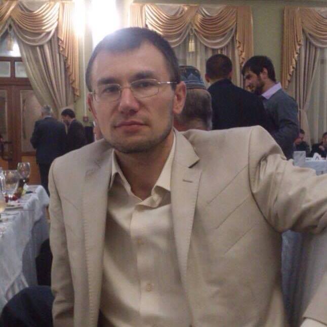Емір-Усеін Куку, правозахисник, член Кримської контактної групи з прав людини, один з чотирьох арештантів 