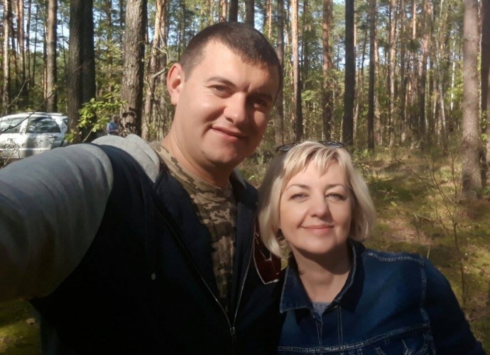 Богдан Марцонь зі своєю матір'ю