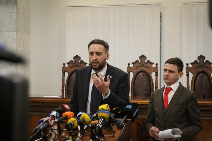 Адвокаты Яны Дугарь
