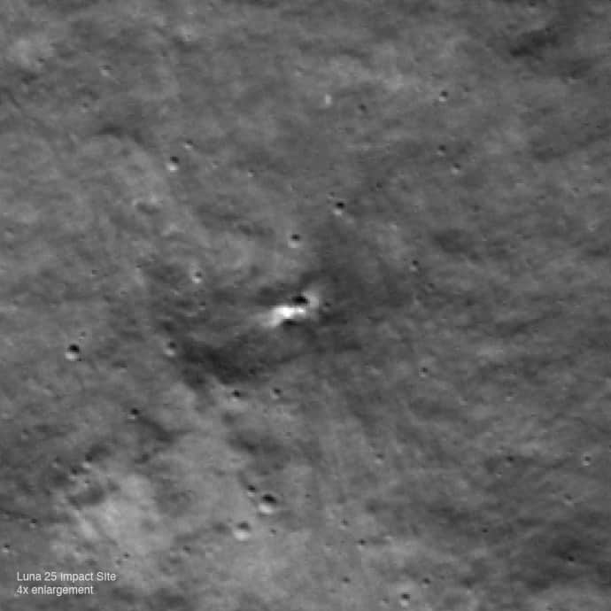 Збільшене в 4 рази зображення місця падіння Луни-25 з LRO