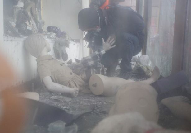 Лед и дым. Фоторепортаж с Грушевского, 25 января