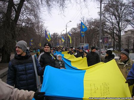В городах Украины прошли евромайданы