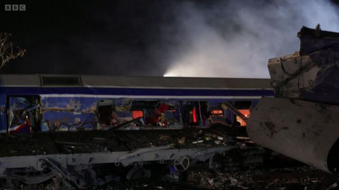 Столкновение поездов в Греции: количество погибших достигло 46