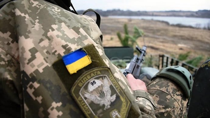 На Донбассе российские наемники 10 раз срывали тишину