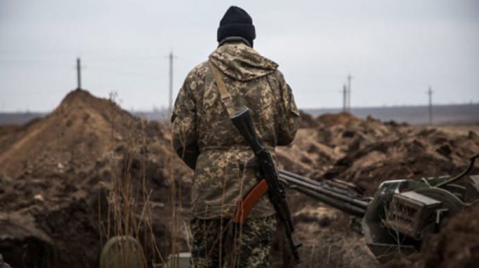 Российско-оккупационные войска на Донбассе снова стреляли