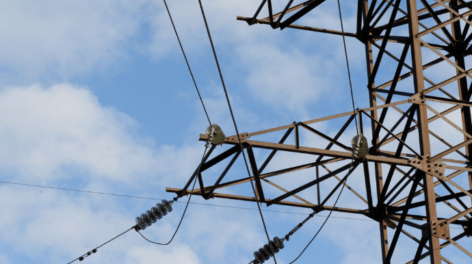 В Киеве ограничения электричества в пределах графиков