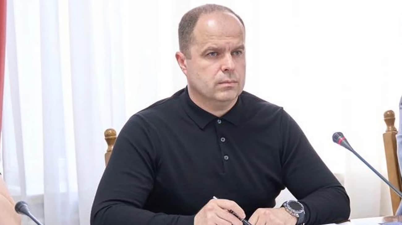 Media: The Deputy Prosecutor General’s family bought elite real estate and car during the war