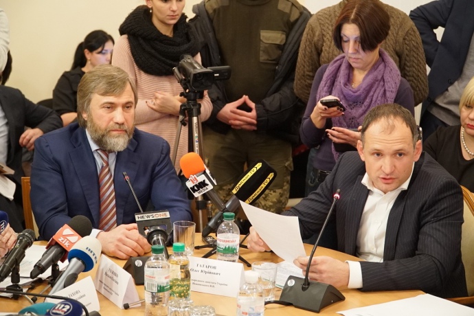 Татаров і Новинський на засіданні комітету у середу