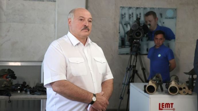 Лукашенко про вітання українцям: Люди хороші, а нацики – ті, хто згори