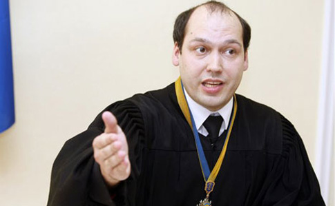 Скандального судью Вовка отстранили на 2 месяца 