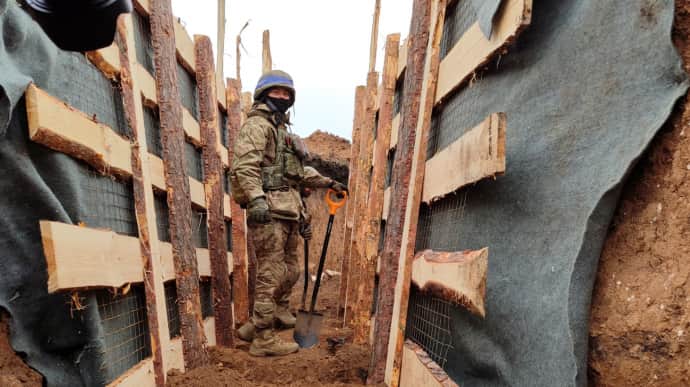 Ukrainian fortifications on Avdiivka front: separating myths from reality – photo