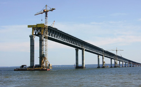 Россия приостановила финансирование керченского моста