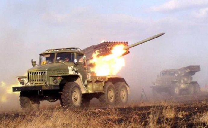 ГУР: РФ доставила на Донбасс боеприпасы и снаряды к Градам