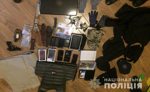 Полиция задержала вооруженную банду за разбойные нападения в Киевской области