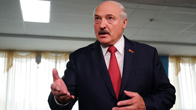 Лукашенко кличе прокурорів України і РФ в Білорусь, щоб розібратися з вагнерівцями