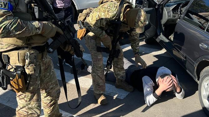 Одного из руководителей исполнительной службы Одесской области поймали на массовых поборах