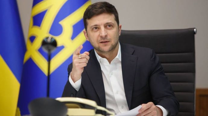 Зеленский о победе Усика: Украина возвращает свое