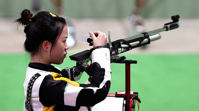 Первую золотую медаль на Олимпиаде в Токио завоевала китайская спортсменка