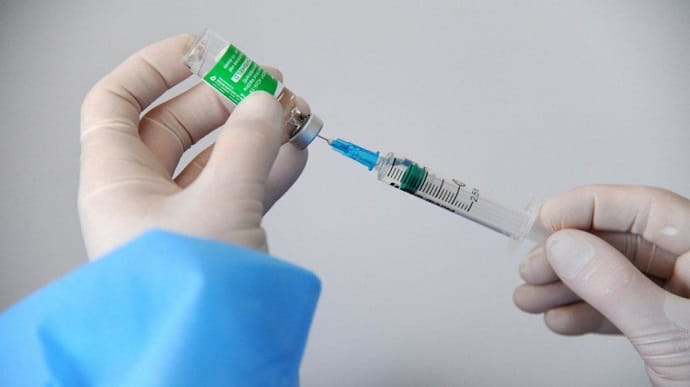 Головні новини п’ятниці та ночі: масова вакцинація на вихідних, таємні рішення РНБО