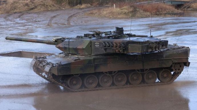Германия передаст Украине танки Leopard 2 и разрешит это делать другим странам