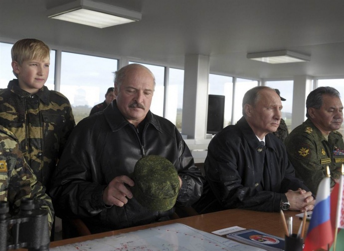 Путін та Лукашенко на навчаннях «Запад-2013» 