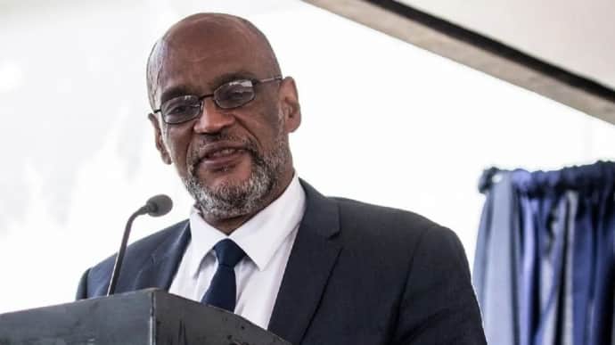Премьер Гаити подал в отставку