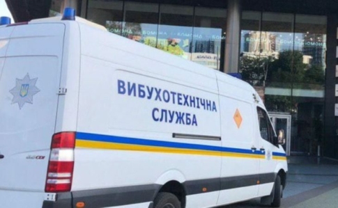 Из-за минирования в Киеве закрывали сразу 5 центральных станций метро