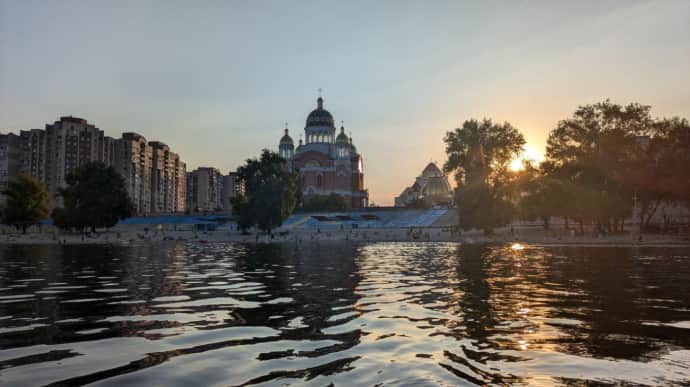 Спека, місцями – гроза: синоптики дали прогноз на найближчі дні