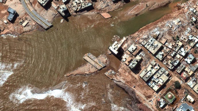 В Ливии от наводнений погибло 11 тысяч человек, еще 10 пропало без вести