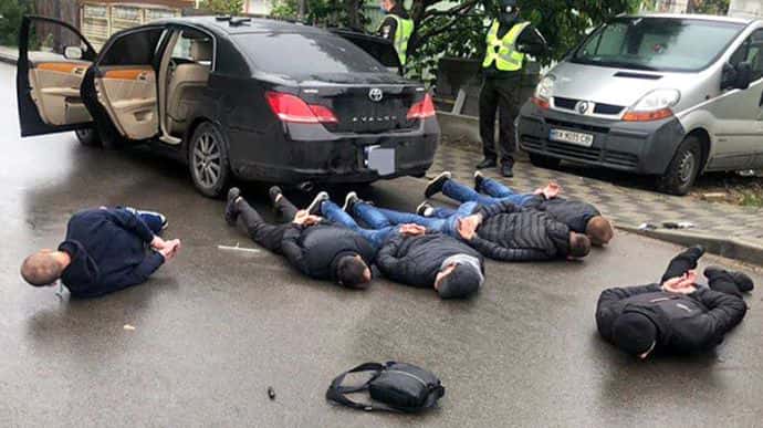 Поліція про стрілянину в Броварах: не поділили пасажирів