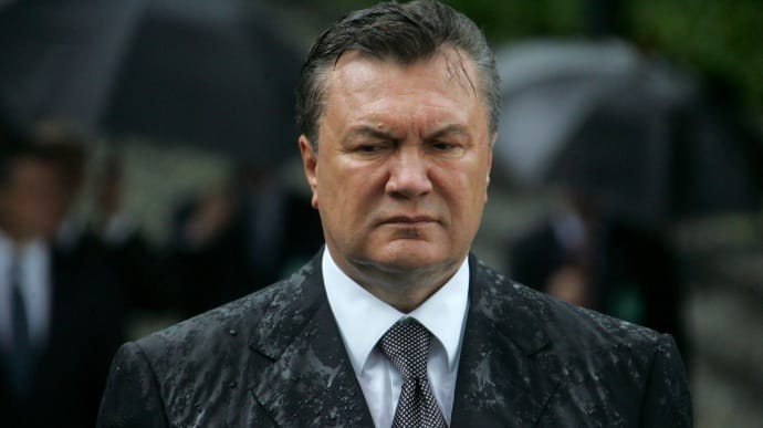 Янукович через адвоката напомнил о своем существовании на годовщину расстрелов на Майдане