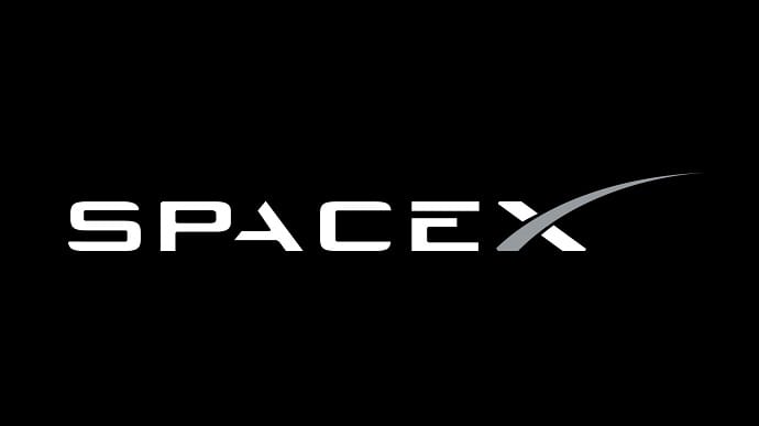 SpaceX показала, як на Землю повертаються багаторазові обтічники ракети Falcon 9