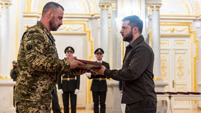 Зеленський нагородив ще 192 українських військових