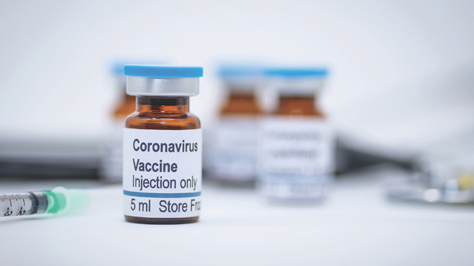 Новини 8 грудня: вакцинація в Британії, Поклонська і Маск
