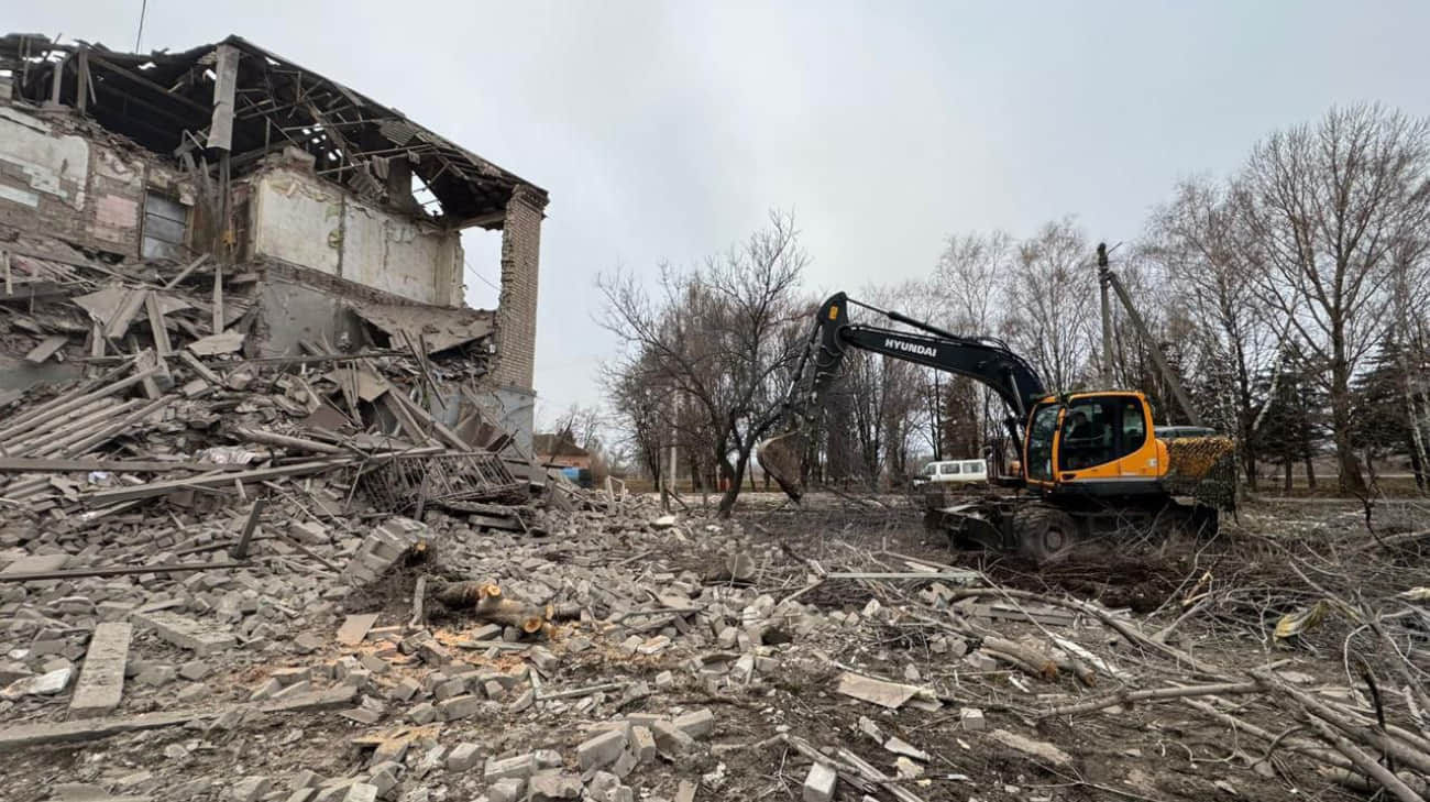 Over 20 civilians killed and injured in Russian strikes on Donetsk and Kherson oblasts