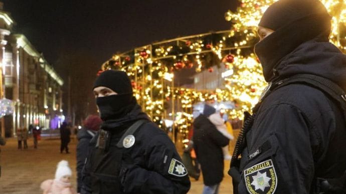 Поліція посилила заходи безпеки у Києві