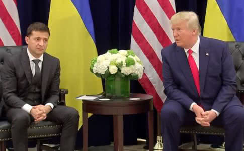 Переписка американских дипломатов: Украина должна была признать вмешательство в выборы в США