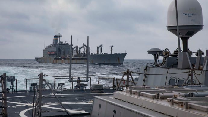 Українські і американські ВМС потренувалися разом у Чорному морі