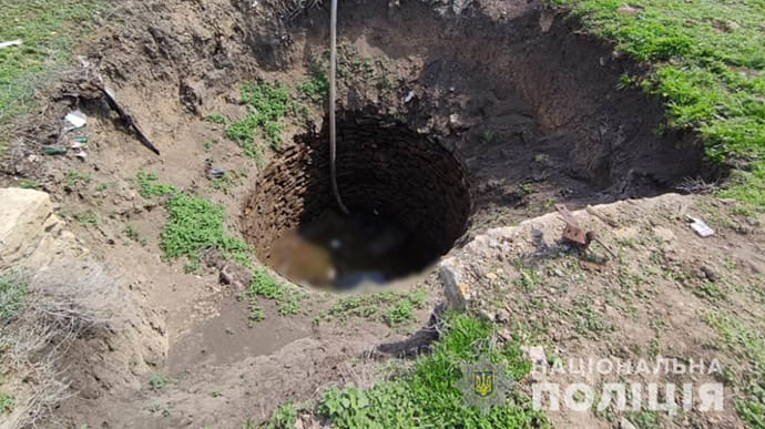 На Одещині в колодязі знайшли тіла чотирьох молодих людей