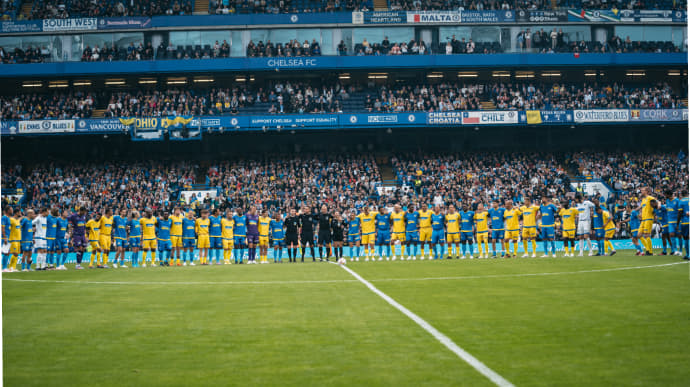 Полный состав команд матча звезд в поддержку Украины.
