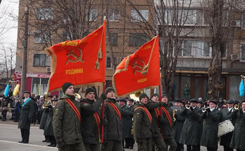 Поліція порушила справу проти нацгвардійців за парад у стилі СРСР