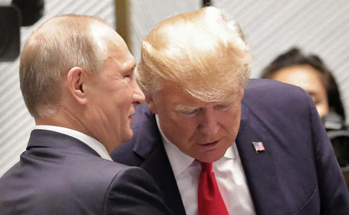 WP: Трамп скрывает детали своих бесед с Путиным