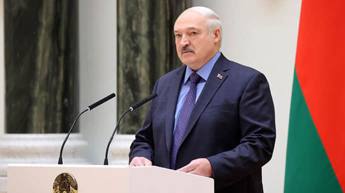 Lukashenko claims Prigozhin has given up his demands regarding Russia's defence minister and chief of general staff
