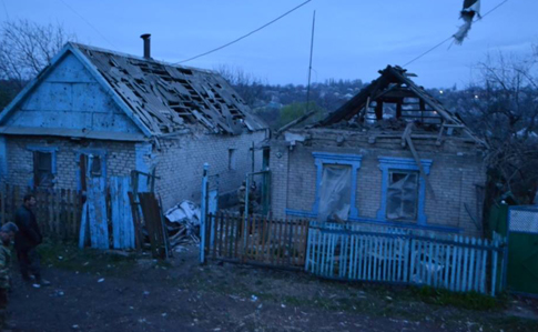 СЦКК: Боевики обстреливают жилые кварталы Авдеевки