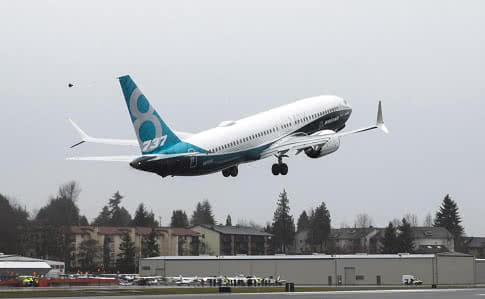 У Boeing 737 MAX знайшли нові несправності