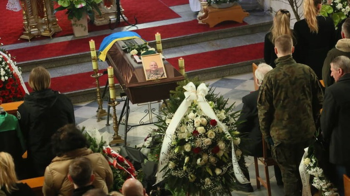 В Польше попрощались с добровольцем, который погиб в Бахмуте