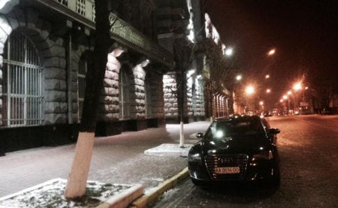 Порошенко й Кононенко вночі приїхали до СБУ