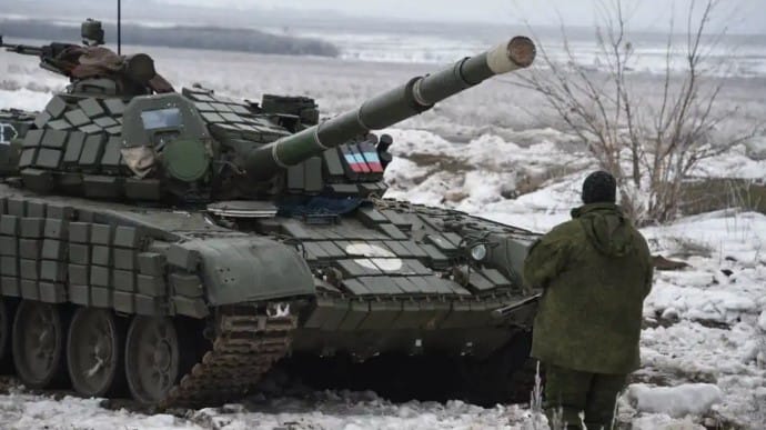 Системы залпового огня, танки и гаубицы: оккупанты концентрируют вооружение на Донбассе