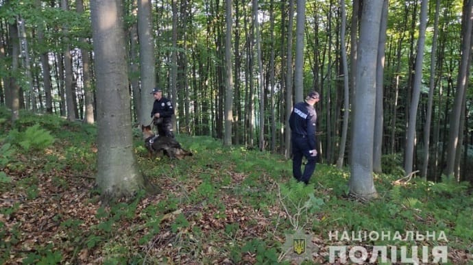 В Киевской области полиция разыскивает трех пропавших школьников